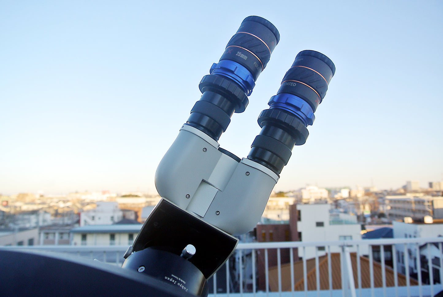 Dispositif binoculaire binoculaire anti-air à 45 degrés de type miroir LEICA